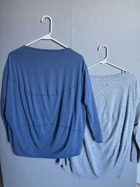 Lululemon Back In Action Bundle Heathered Gray and Water Drop Sz 4/6 Yoga Casual